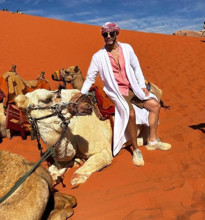 Moon City With Jeep Trips Wadi Rum Buitenkant foto